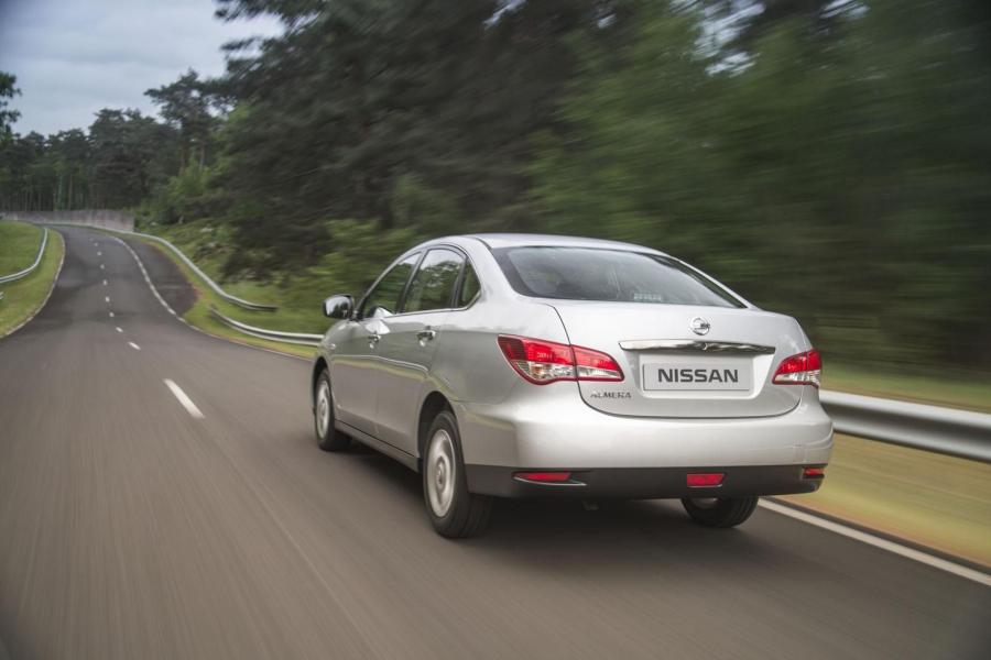  Nissan Almera 2012 года  (фото 30 из 31)